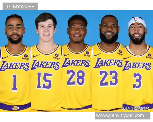 湖人首发阵容基本确定最后一席将在斯玛特拉拉维亚范德彪中产生