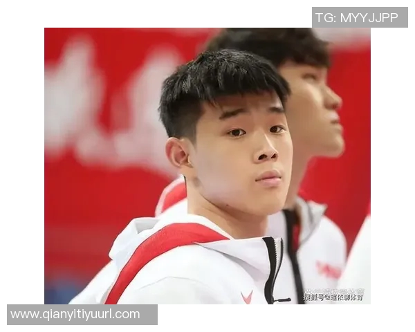 林葳在训练中需加强沟通与节奏感提升以更好融入球队体系 林葳在训练中需加强沟通与节奏感提升以更好融入球队体系